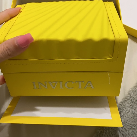 Invicta watch. - Picture 2 of 3